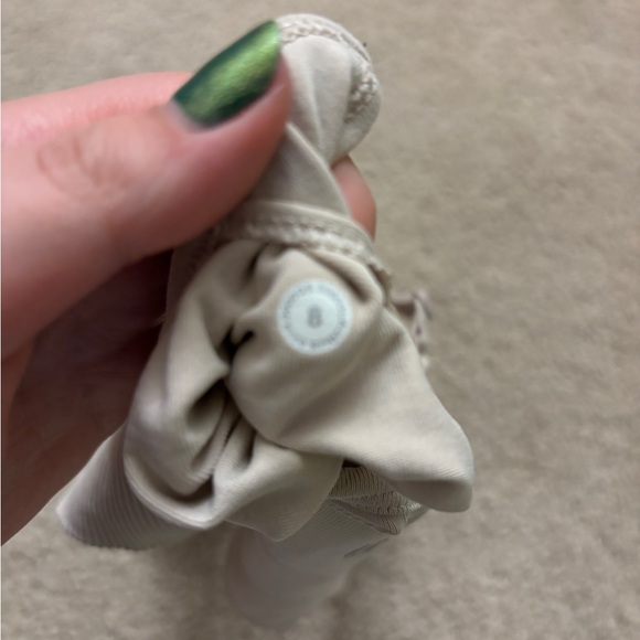 Lululemon Sports Bra - Picture 4 of 4